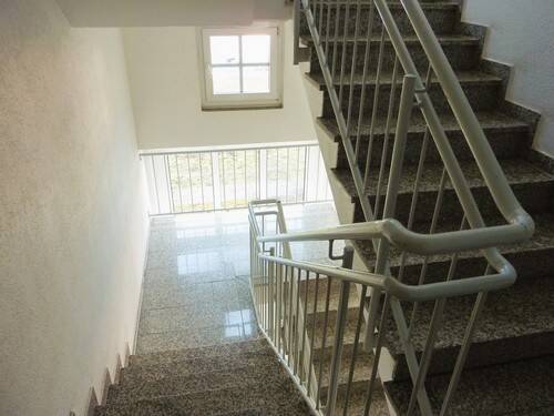 Etagenwohnung Weißenfels Neustadt - 3 Zimmer, 66 m&sup2;, 79.000&euro; | Angebot:25733079