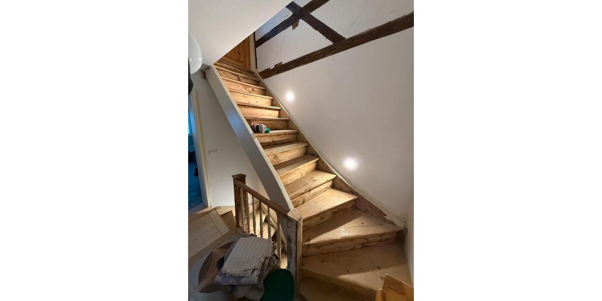 Einfamilienhaus Eisenach - 3 Zimmer, 100 m&sup2;, 1.000&euro; | Angebot:24764335