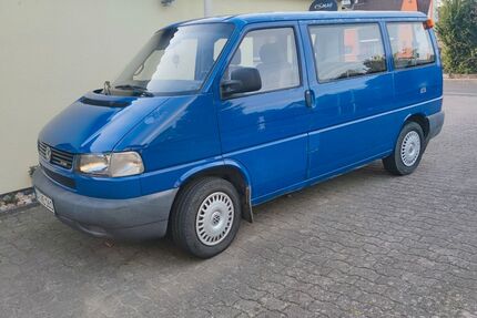 VW T4 Caravelle 127.000 km 7.999 &euro; Altendorf 96146