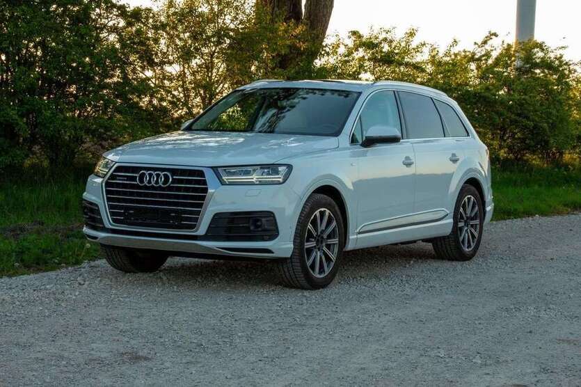 Q7