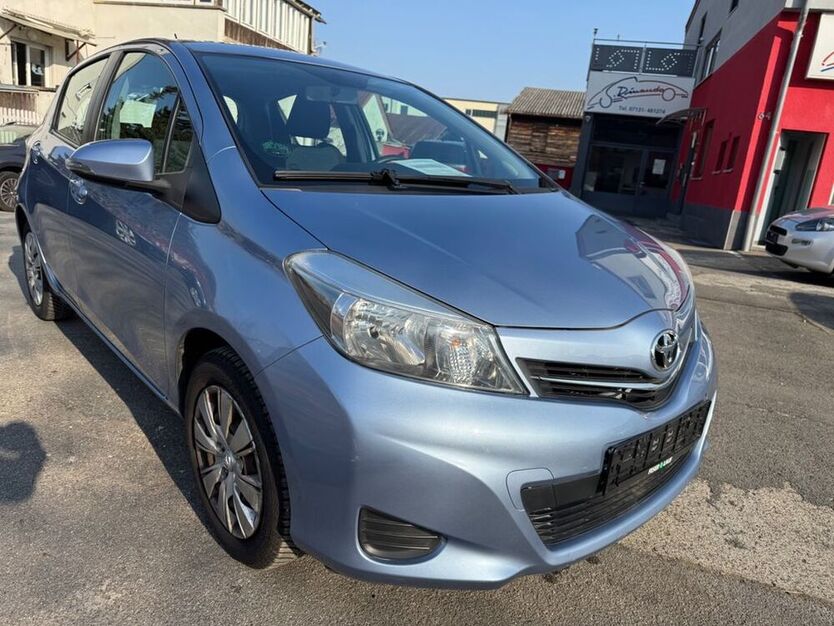 Yaris