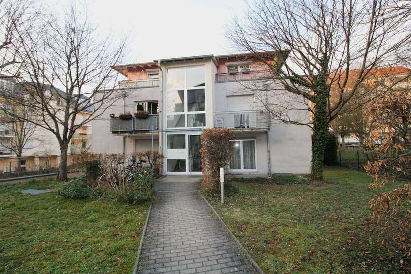 Wohnung zum Kaufen in Dresden 145.000 € 57.25 m²