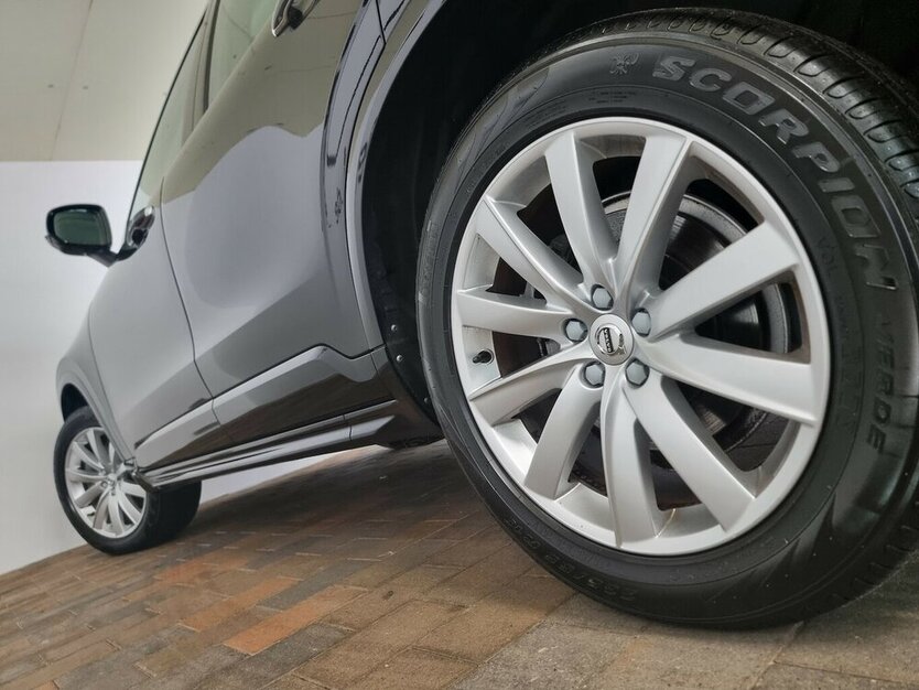 Volvo XC90 ThorsHammer Leder-Sport Memory APP AHK 7-Si 75.900 km 41.900 € Garrel 49681