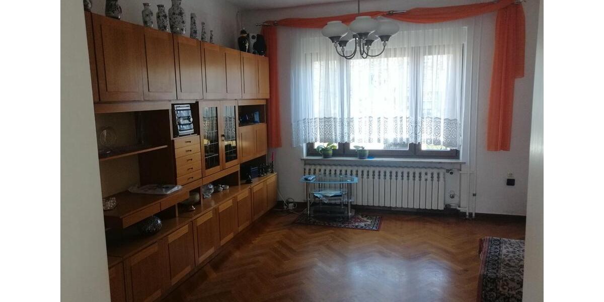 Doppelhaushälfte Dessau-Roßlau Dessau - 8 Zimmer, 175 m&sup2;, 300.000&euro; | Angebot:27001541