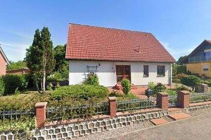 Haus Neustrelitz - 6 Zimmer, 130 m&sup2;, 399.000&euro; | Angebot:26002015