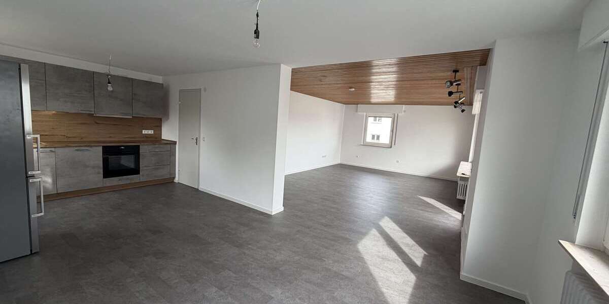 Etagenwohnung Winnenden - 3 Zimmer, 112 m&sup2;, 1.350&euro; | Angebot:26914668