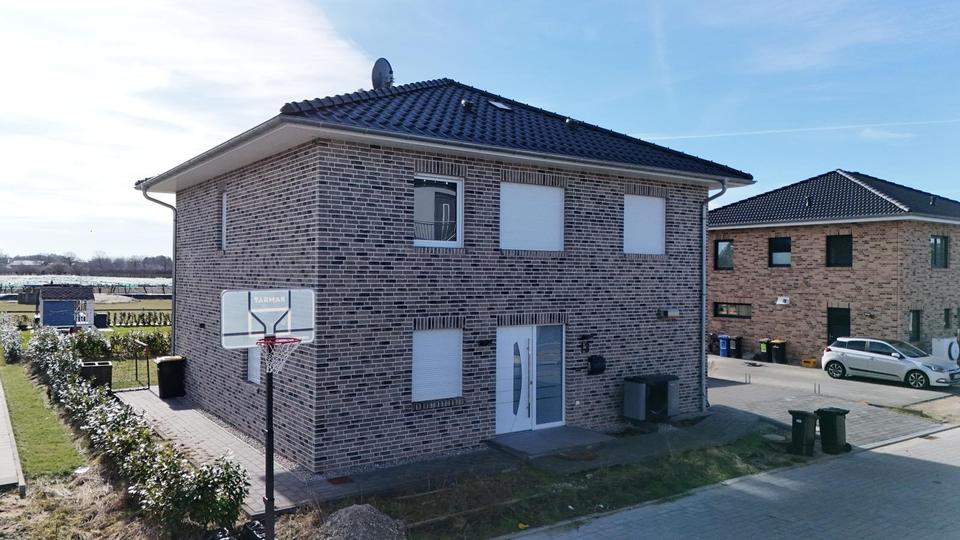 Einfamilienhaus Kölln-Reisiek Reisiek - 4.5 Zimmer, 158 m&sup2;, 2.100&euro; | Angebot:25363375