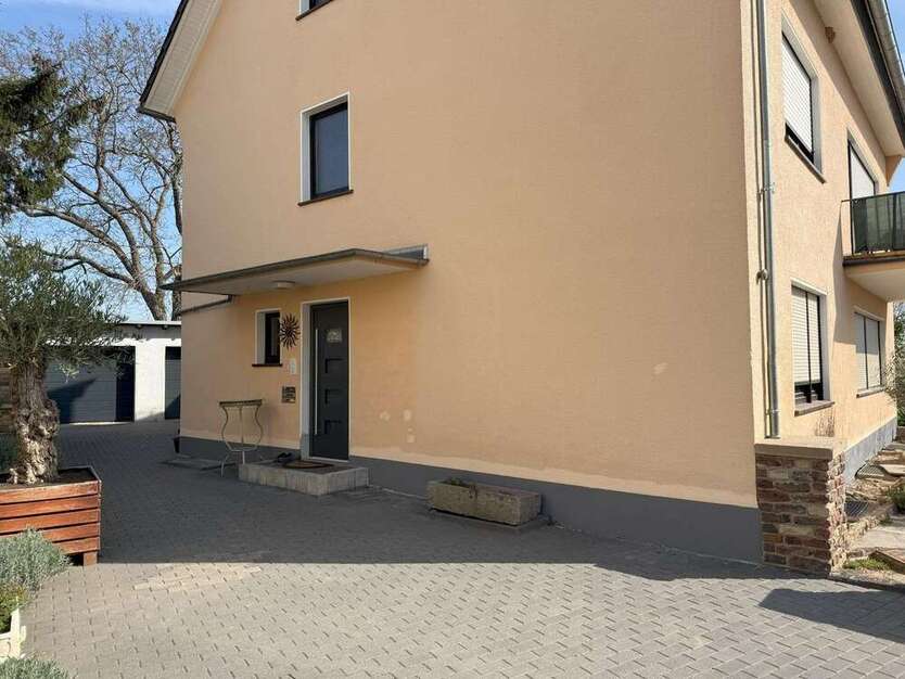 Haus zum Kaufen in Bad Neuenahr-Ahrweiler 685.000 € 253 m²