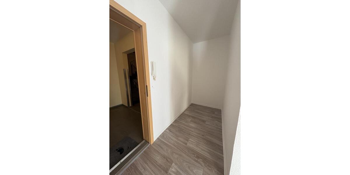 Etagenwohnung Cottbus Spremberger Vorstadt - 1 Zimmer, 39 m&sup2;, 315&euro; | Angebot:24425693