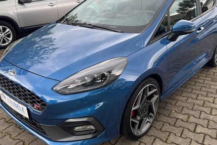 Ford Fiesta 22.500 km 23.290 € Pfaffenhofen 89284