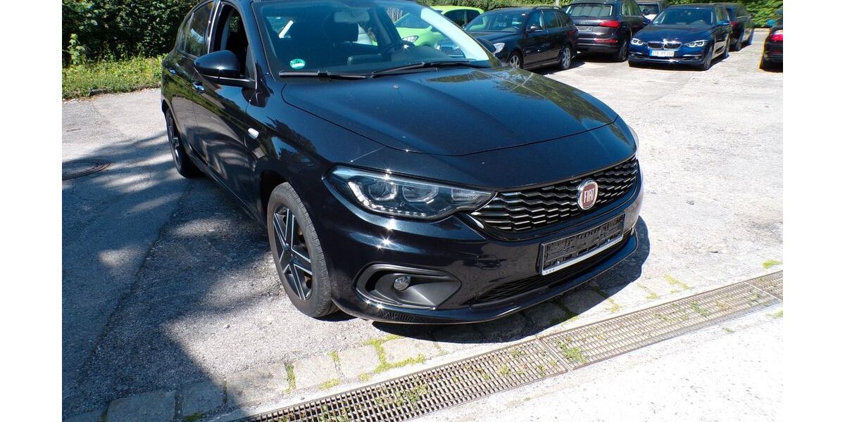 Fiat Tipo 108.000 km 8.900 &euro; Krailling bei München 82152