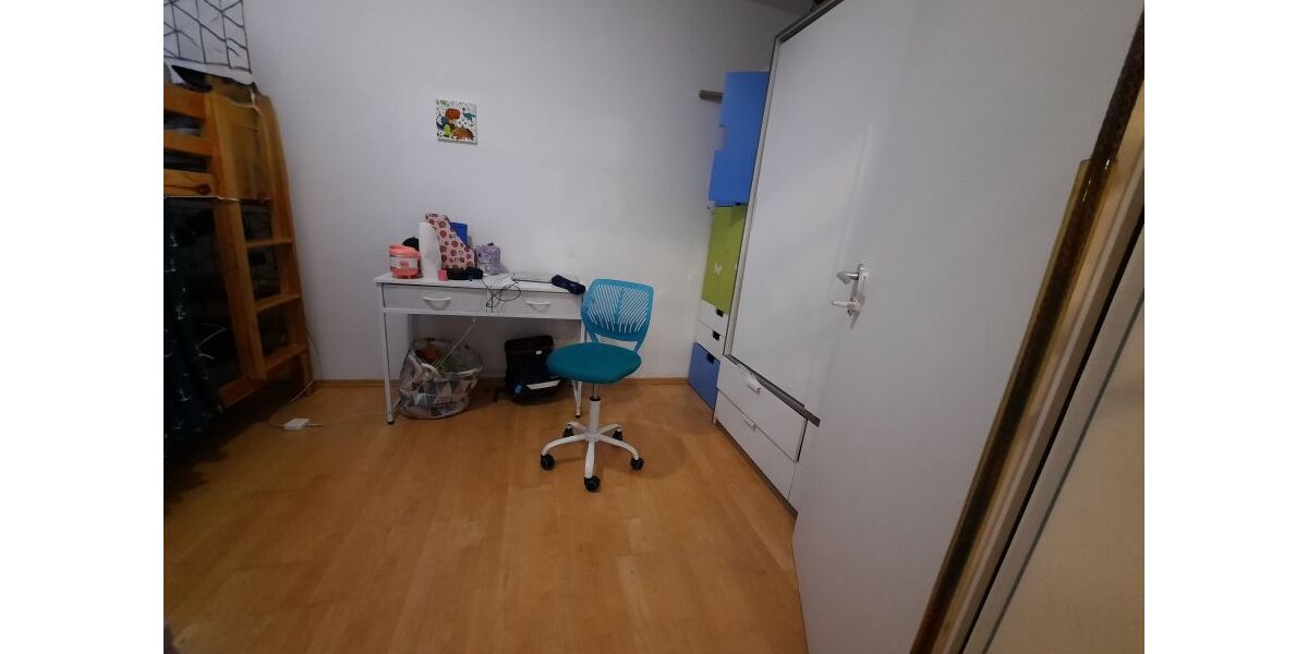 Provisionsfrei* Attraktive 2,5-Zimmer Wohnung mit Balkon und Garage in Taufkirchen - Etagenwohnung Taufkirchen | Angebot:26227931