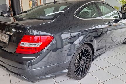 Mercedes-Benz C 220 156.000 km 12.999 &euro; Konnersreuth 95692
