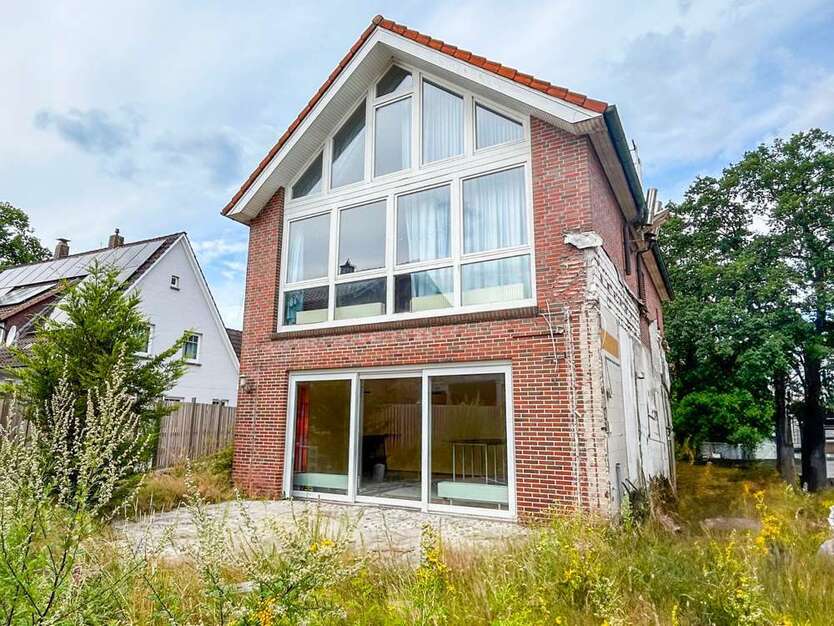 Haus zum Kaufen in Wardenburg 298.000 € 220 m²