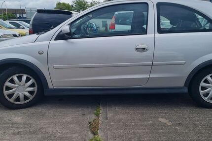 Opel Corsa 160.000 km 2.250 &euro; Dessau-Roßlau 06842