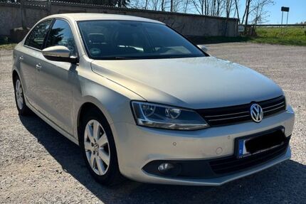 VW Jetta 167.694 km 5.400 &euro; Penig 09322