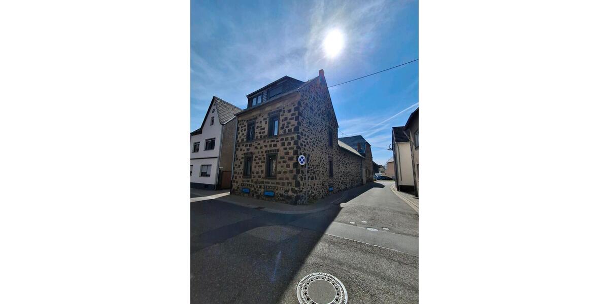 Einfamilienhaus Nickenich - 5 Zimmer, 110 m&sup2;, 385.000&euro; | Angebot:26611781