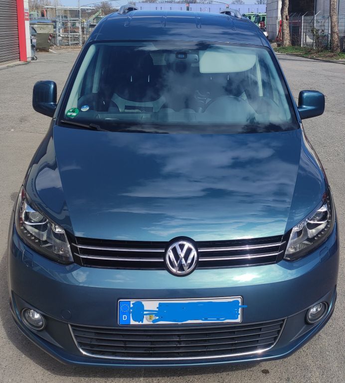 VW Caddy 99.500 km 17.950 € Stuttgart 70186