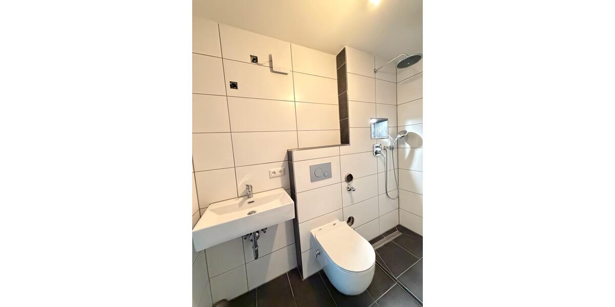 Dachgeschoßwohnung Fürth Bislohe - 2 Zimmer, 65 m&sup2;, 850&euro; | Angebot:25368755