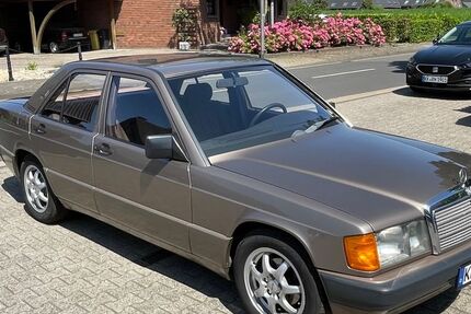 Mercedes-Benz 190 150.000 km 7.000 € Tönisvorst 47918