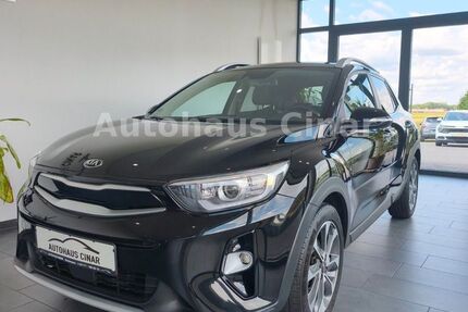 Kia Stonic 39.250 km 13.490 &euro; Waldstetten 73550