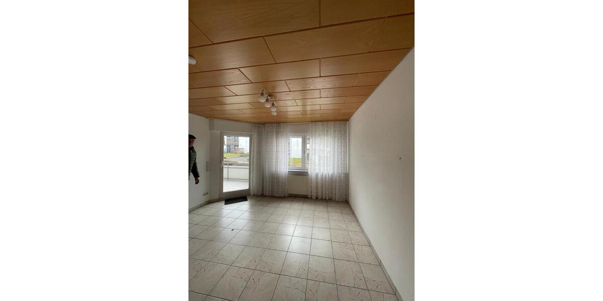 Erdgeschoßwohnung Reutlingen Reutlingen (Kernstadt) - 3 Zimmer, 75 m&sup2;, 900&euro; | Angebot:24801977