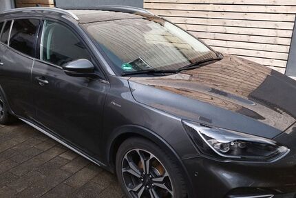 Ford Focus 111.000 km 16.500 &euro; Linnich 52441