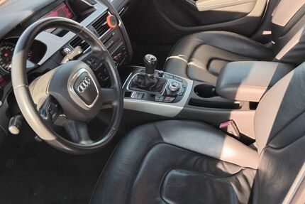 Audi A4 148.000 km 5.400 &euro; MENDIG 56743