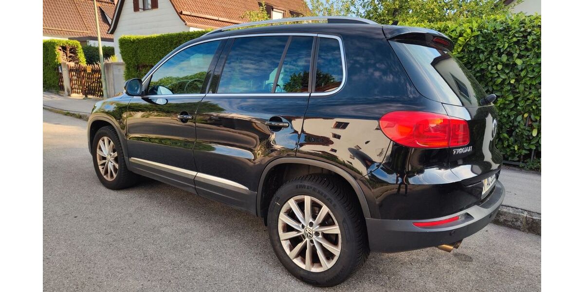 VW Tiguan 248.500 km 6.900 &euro; München 80939