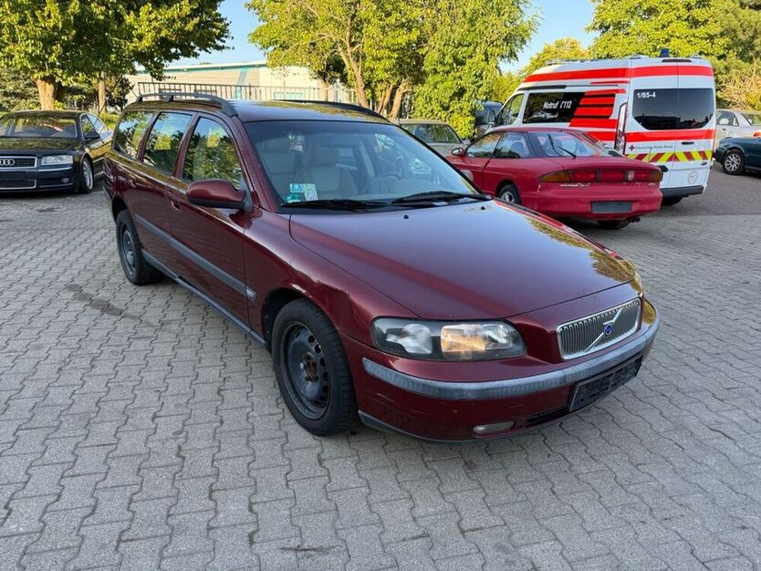 V70