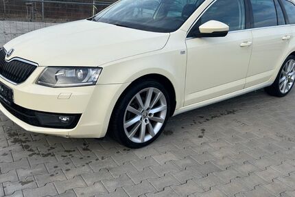 Skoda Octavia 136.000 km 10.750 &euro; Schkölen 07619