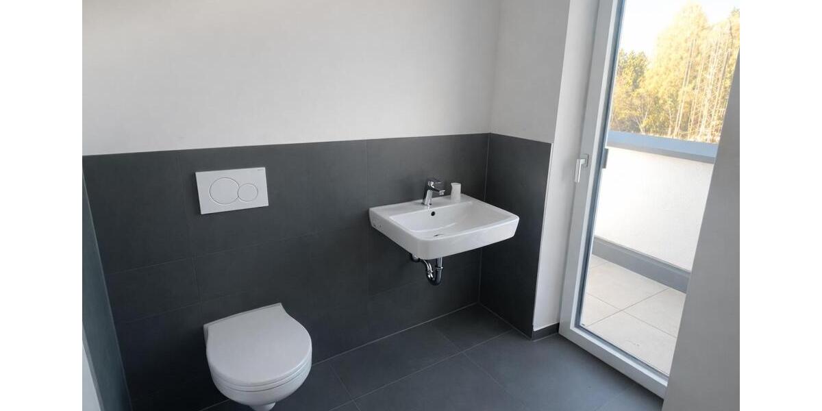 Einfamilienhaus Moos - 4 Zimmer, 300 m&sup2;, 1.500&euro; | Angebot:26086475