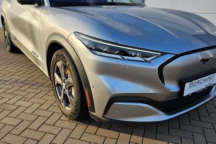 Ford Mustang Mach-E 55.532 km 29.480 &euro; Diepholz 49356