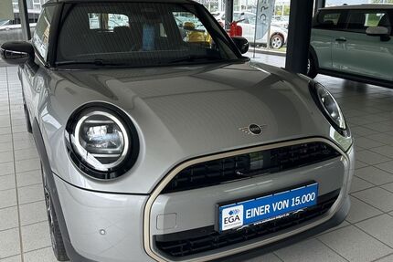 Mini Cooper C 8.155 km 25.330 &euro; Salzgitter 38228