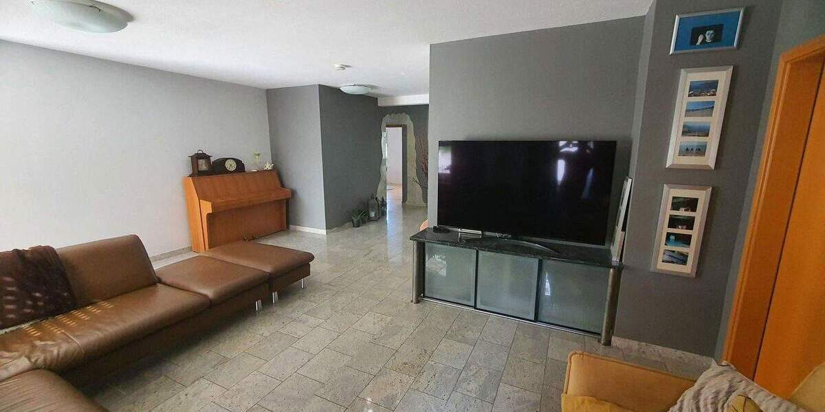 Etagenwohnung Ludwigshafen Friesenheim/Nord - 5 Zimmer, 135 m&sup2;, 469.000&euro; | Angebot:25879229