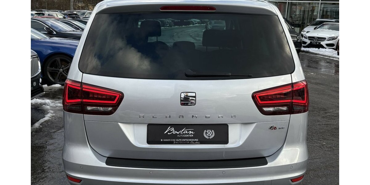 Seat Alhambra FR-Line KEYLE./KAMERA/NAVI/AHK/7-SITZER 136.143 km 17.900 &euro; Villingen-Schwenningen 78054