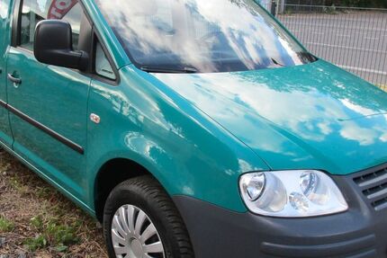 VW Caddy 243.000 km 3.450 &euro; Berlin 12357