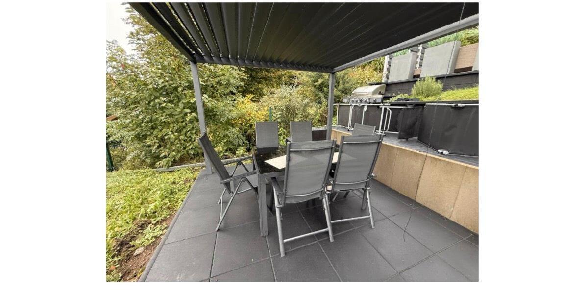 Doppelhaushälfte Remscheid Lüttringhausen - 2 Zimmer, 110 m&sup2;, 300.000&euro; | Angebot:25761554