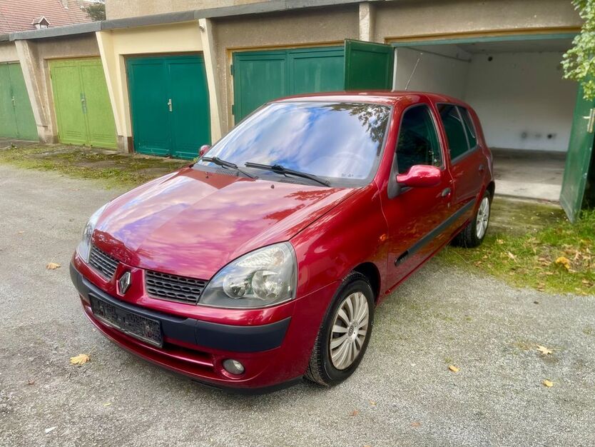 Renault Clio 170.879 km 1.899 € Gröditz 01609