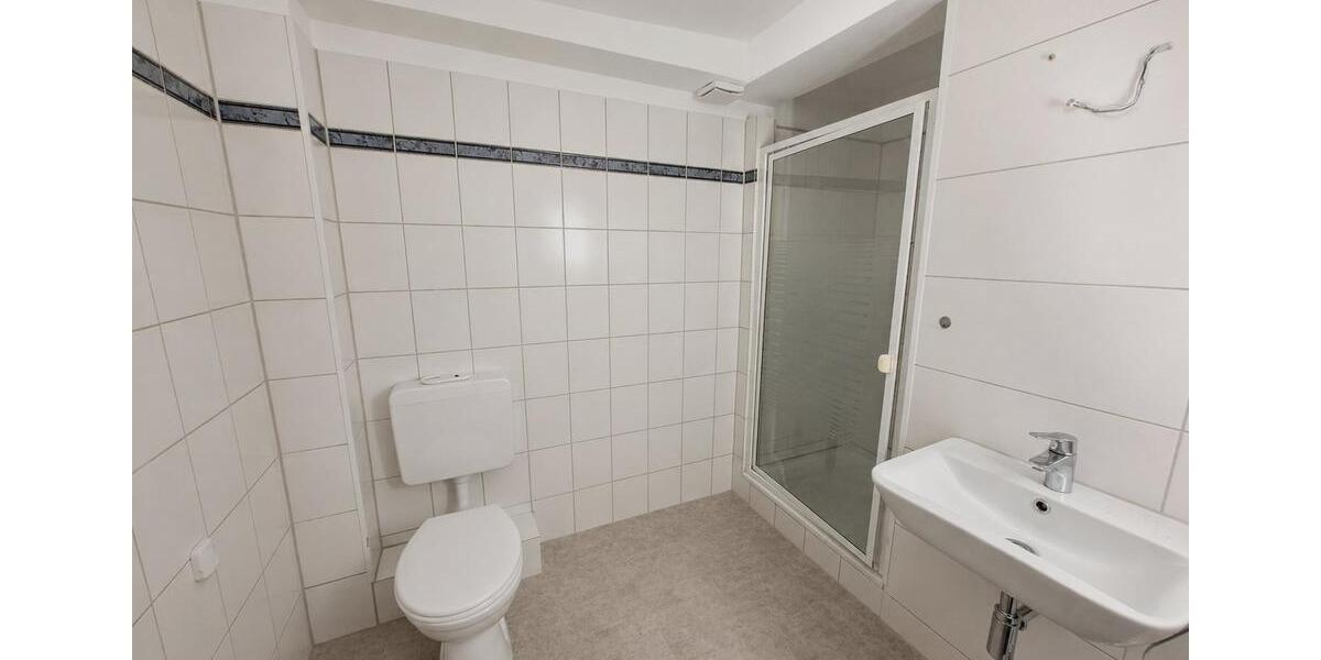 Etagenwohnung Stade - 2 Zimmer, 61 m&sup2;, 620&euro; | Angebot:26680285