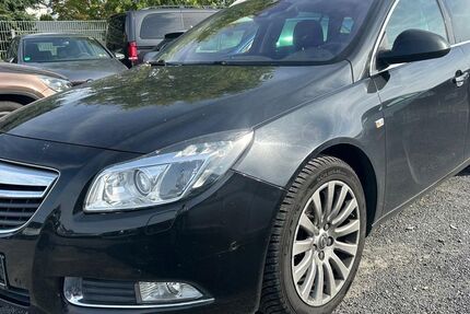 Opel Insignia 212.000 km 3.300 &euro; Büdingen 63654