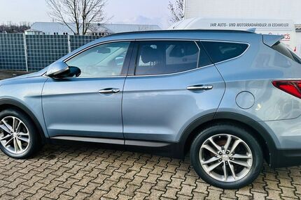 Hyundai SANTA FE 135.000 km 16.400 &euro; Würselen 52146