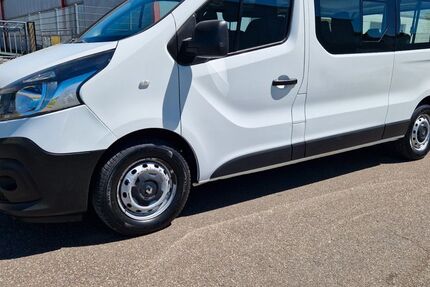 Renault Trafic 265.854 km 9.900 &euro; Renchen 77871