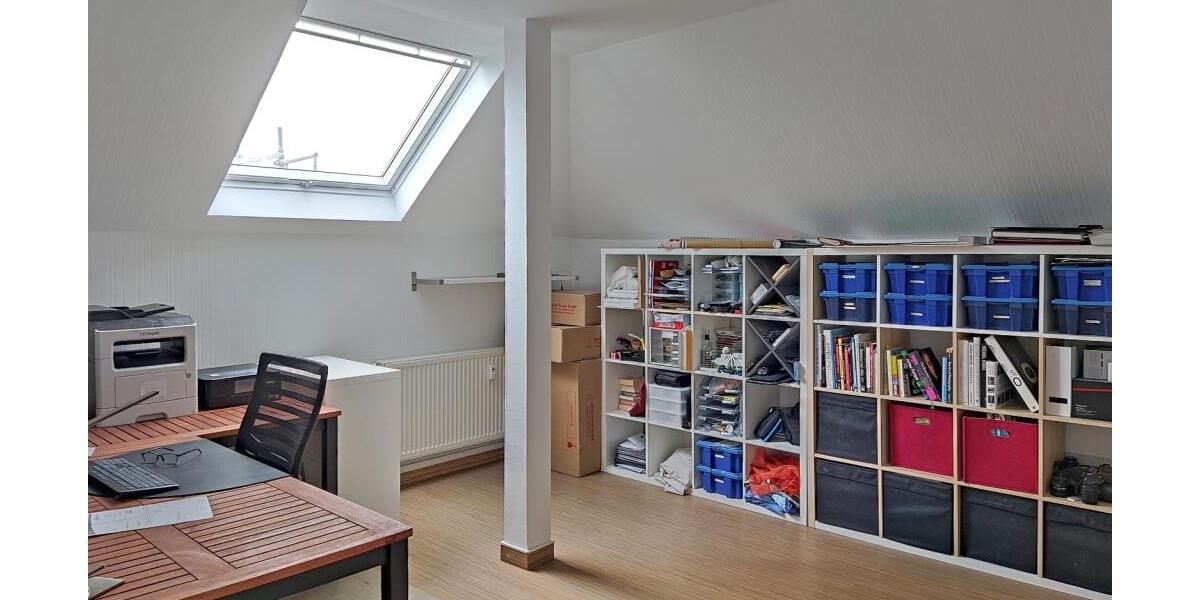 2 Wohnungen, ein Preis, auf einer Etage. - Dachgeschoßwohnung Gera Ostviertel | Angebot:26744951