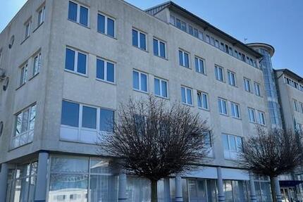 Helle Büro- und Gewerbefläche mit flexibler Grundrissgestaltung zimmer