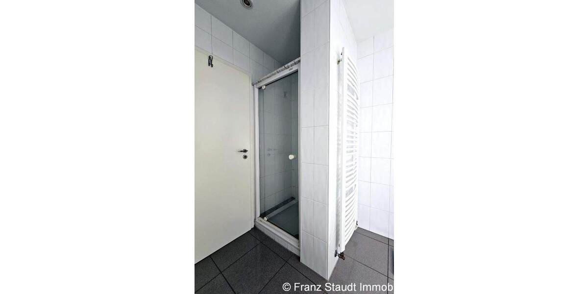 Einfamilienhaus Großostheim - 1 Zimmer, 265 m&sup2;, 1.150.000&euro; | Angebot:24226824