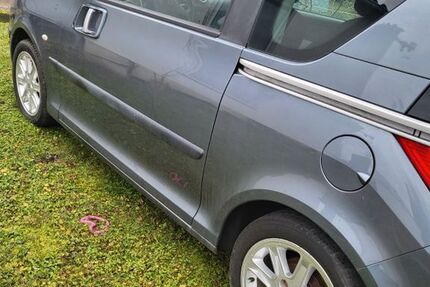 Peugeot 1007 139.000 km 2.200 &euro; Worms 67547