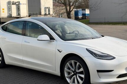 Tesla Model 3 110.747 km 19.990 &euro; Alsdorf 52477