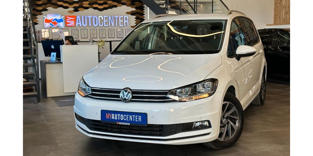 VW Touran 213.223 km 11.499 &euro; Pfaffenhofen 85276