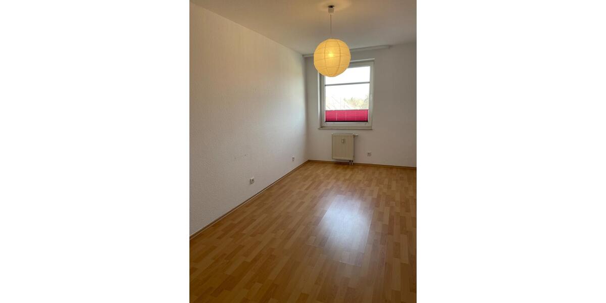 Etagenwohnung Nordhausen - 3 Zimmer, 78 m&sup2;, 695&euro; | Angebot:26384243